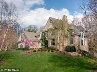 1827 Elgin Dr, Vienna, VA 22182