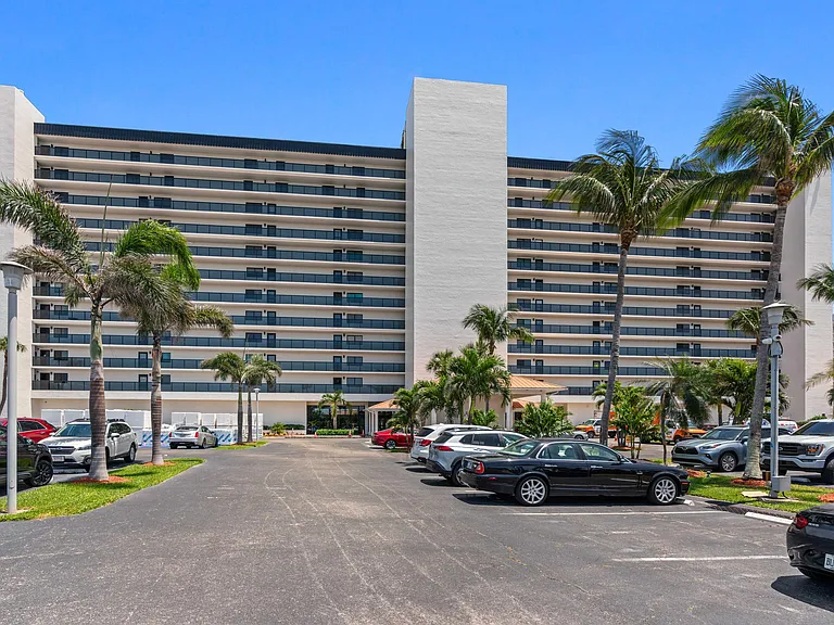 10410 S Ocean Dr #906 — Photo 56