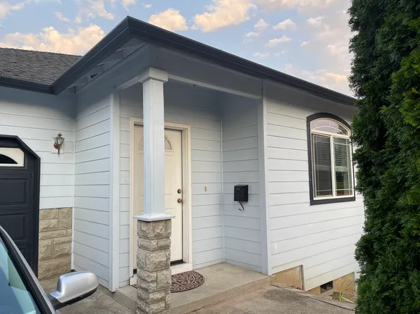 (undisclosed Address), Vancouver, WA 98686