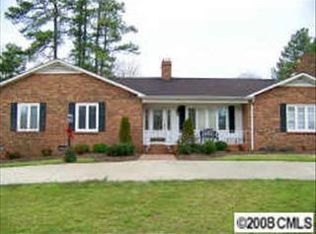 800 Spring St, Cherryville, NC 28021
