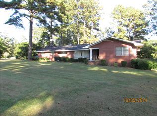 917 Pinehill Cir, Carthage, MS 39051