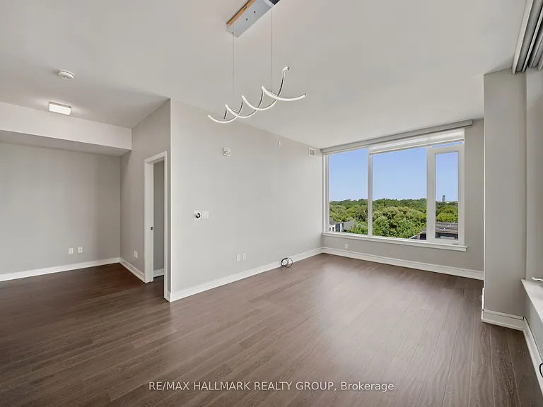 530 De Mazenod Ave #610 — Photo 7