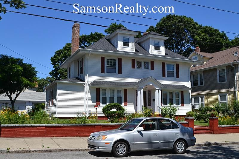 1st image of 160 Anthony St #2