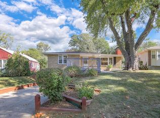 909 S Appleton Ave, Independence, MO 64054