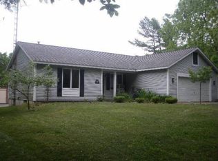 9816 Hiawatha Dr, West Olive, MI 49460