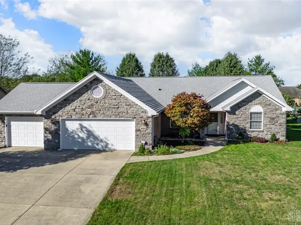 863 Devonshire Ave, Tipp City, OH 45371