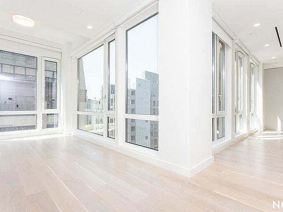 2nd image of 131 Concord St #Penthouse 11a