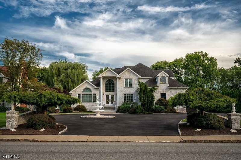 222 Hollywood Ave, Fairfield, NJ 07004 Zillow