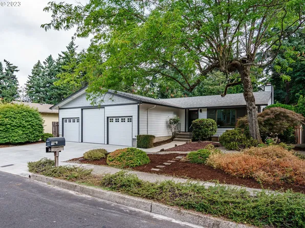 1581 NW 13th St, Gresham, OR 97030