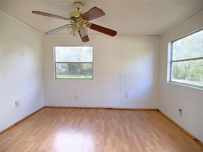 18274 SE 22nd Pl — Photo 6