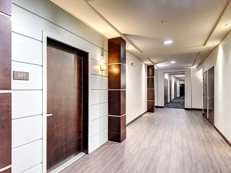 The Pacifica Apartments — Photo 36
