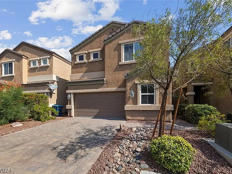 9474 Van Halen Ln — Photo 2