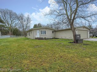 5051 Nichols Rd, Swartz Creek, MI 48473