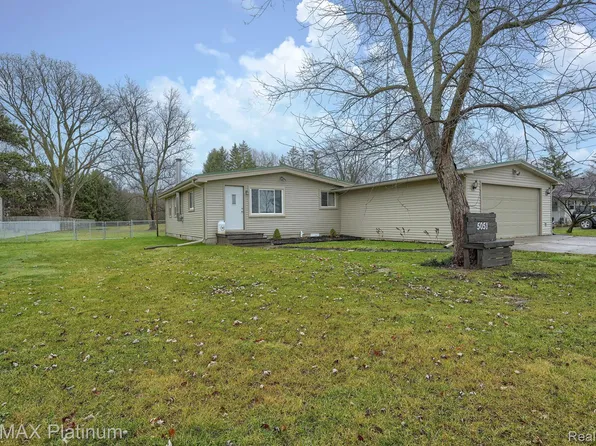 5051 Nichols Rd, Swartz Creek, MI 48473
