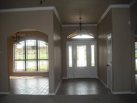 2nd image of 1714 Shadow Canyon Dr