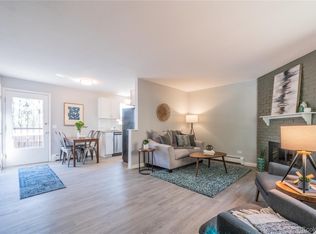 8060 W 9th Ave APT 233, Lakewood, CO 80214