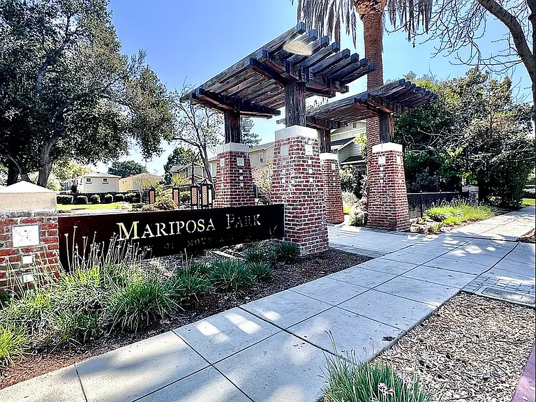 Welcome to 262 Mariposa — Photo 4