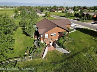 962 Dusty Trl, Driggs, ID 83422