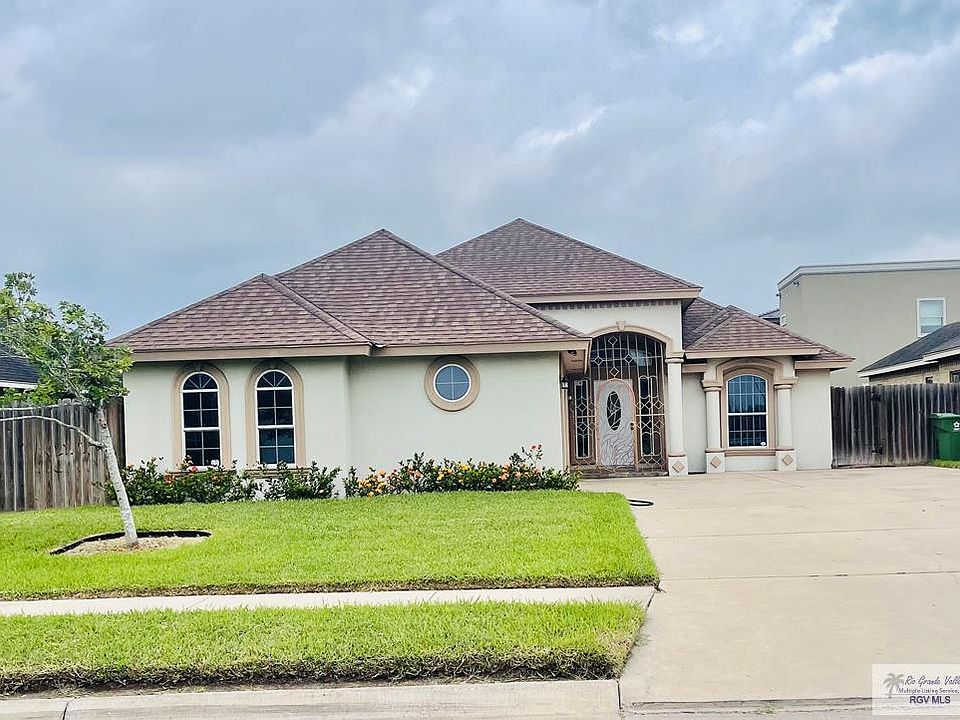 1st image of 4073 Westland Dr #15
