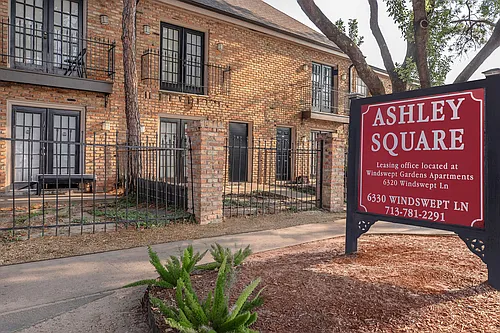 Ashley Square Apartments Photo 1