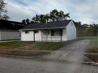 481 Kirkwood Dr, Fairborn, OH 45324