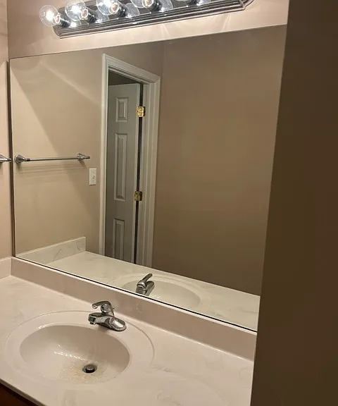 6555 Whitten Grove Dr — Photo 14