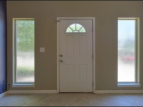 4th image of 336 Serrania Dr