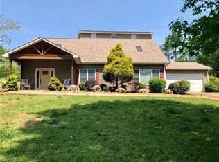 109 Jamlette Dr, Walhalla, SC 29691