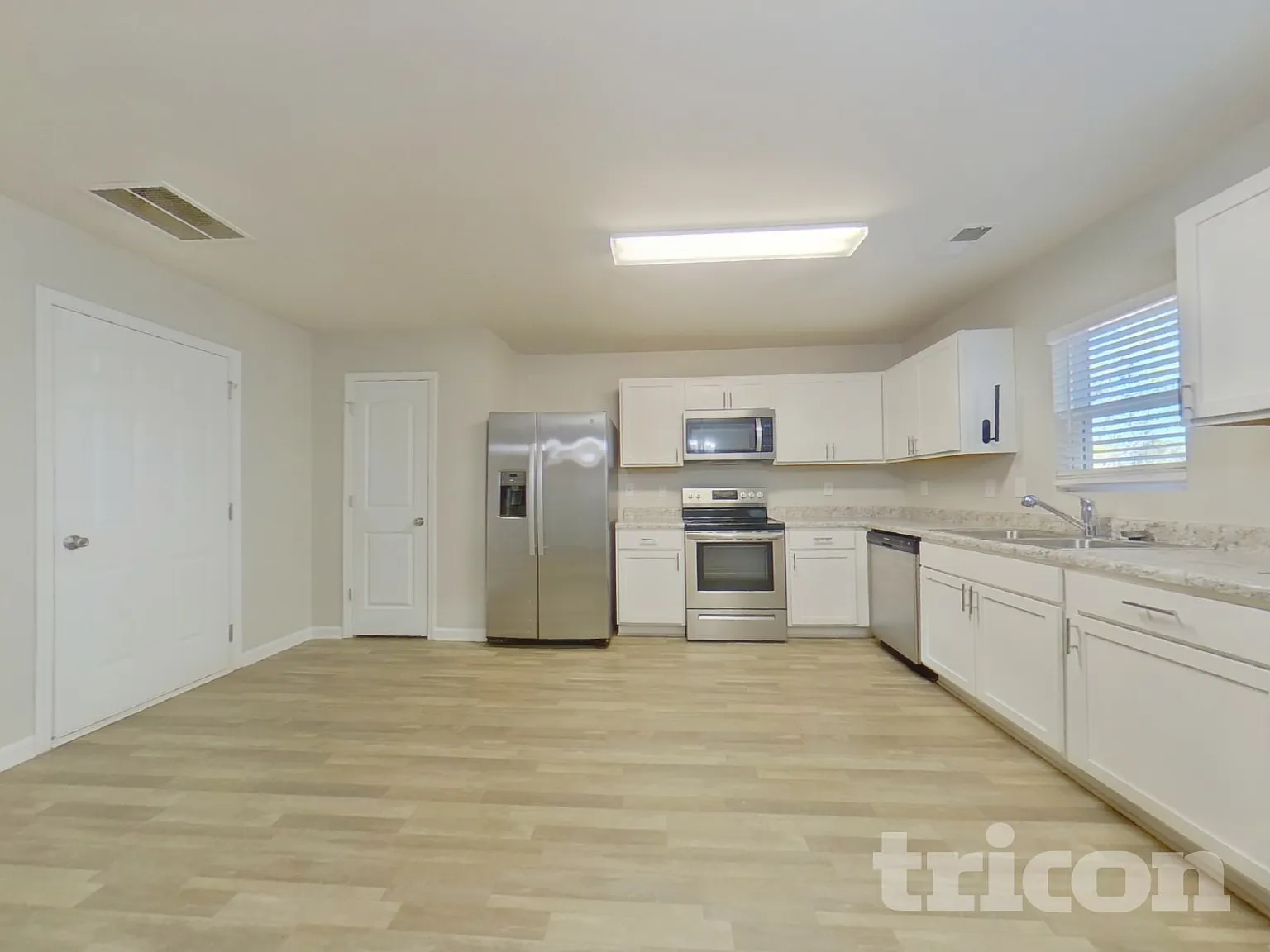 341 Freeman Circle Villa Rica GA — Photo 3