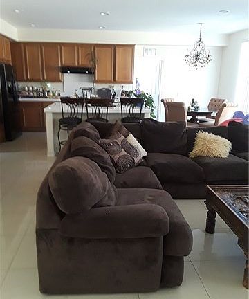 3rd image of 26548 Primrose Way