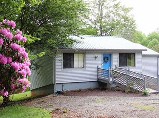 205 Old Mill Creek Ln, Rocky Mount, VA 24151
