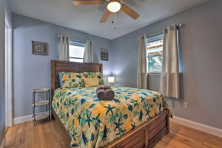 3241 Maplewood Dr — Photo 24