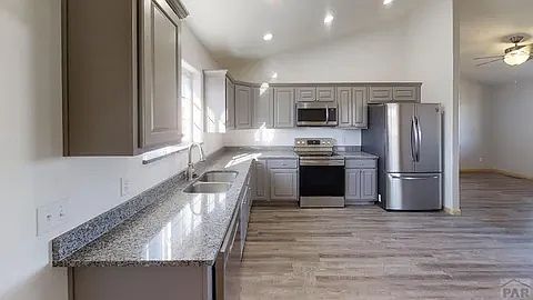 4th image of 4721 Saint Vrain Dr