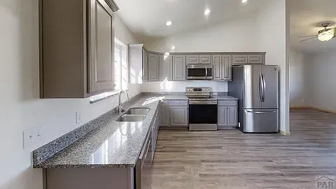 4721 Saint Vrain Dr — Photo 4