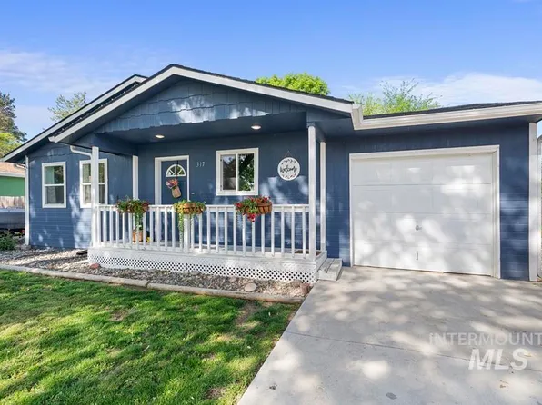 317 W Park Ave, New Plymouth, ID 83655