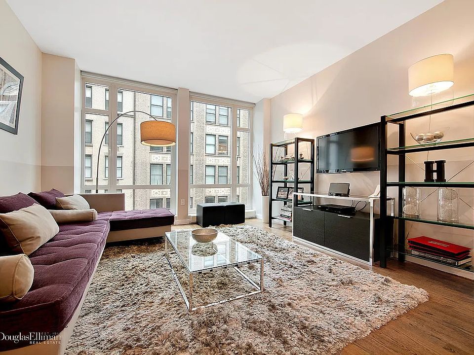 1st image of 133 W 22nd St APT 5D