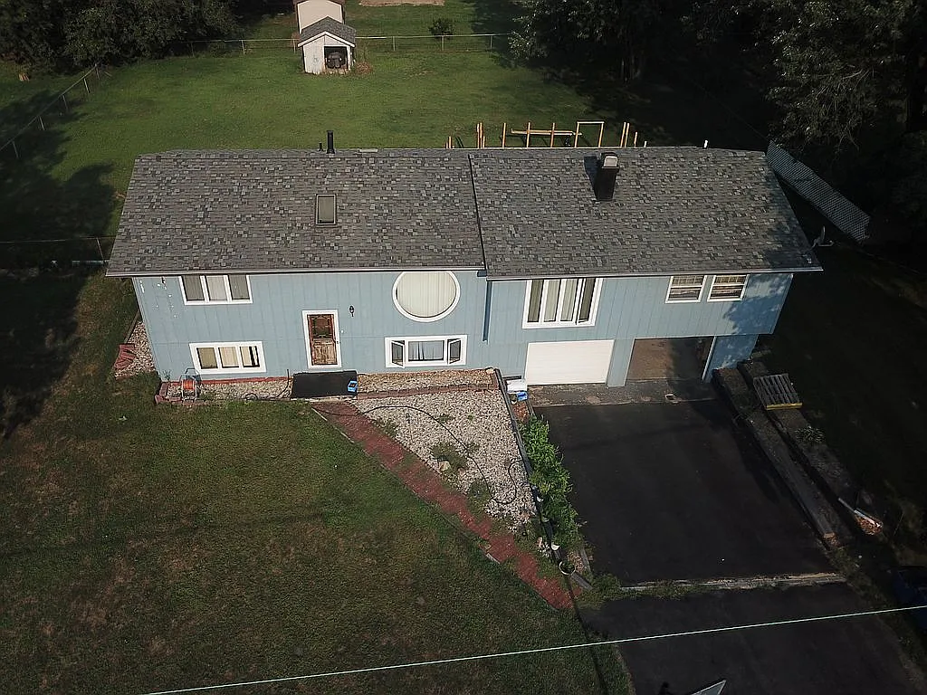 4213 N 675 W photo 1