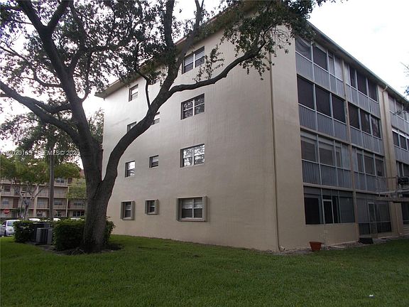 4th image of 801 SW 133rd Ter APT 110K