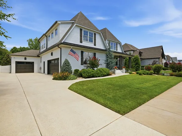 1107 Julian Way, Murfreesboro, TN 37128