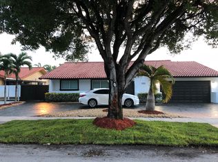 9225 SW 10th Ter, Miami, FL 33174