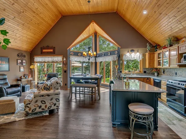 72959 235th St, Dassel, MN 55325