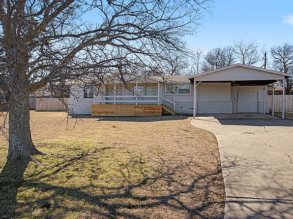 4th image of 365 Penny Ln