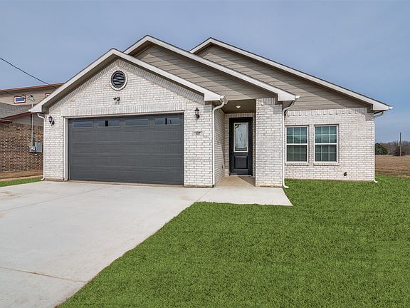2nd image of 107 Scenic Rd