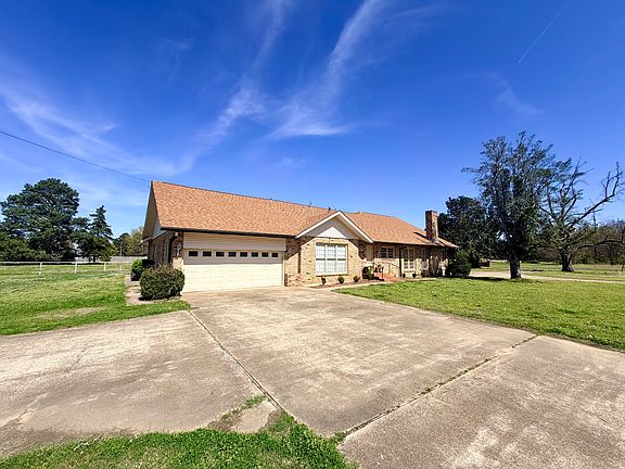 3rd image of 1249 S 9th St