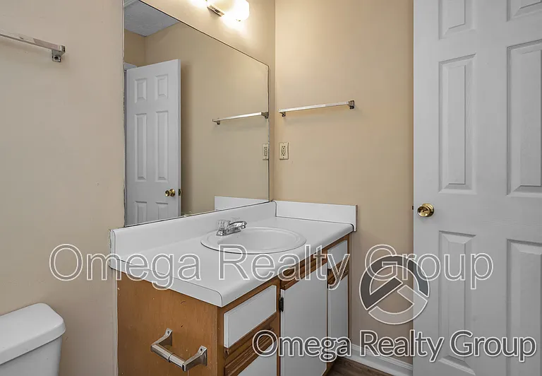156 Patton St W #G — Photo 21
