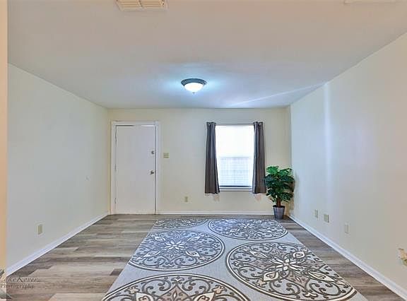 4th image of 3110 S 6th St