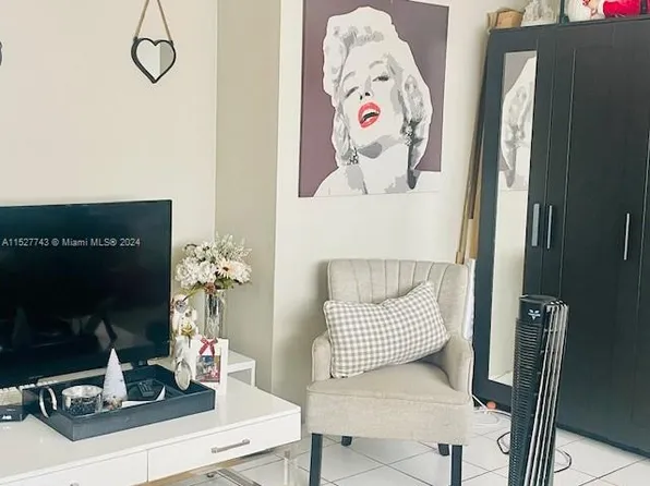 15639 SW 73rd Circle Ter #6-7, Miami, FL 33193