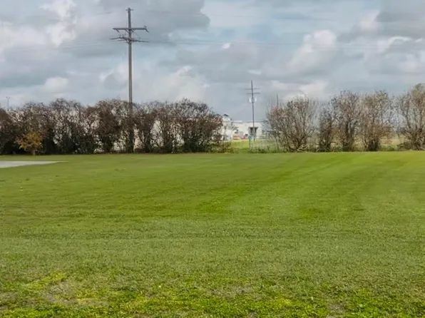 Lillian Dr, Plattenville, LA 70393