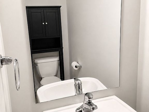 5th image of 5000 Connor Dr #21