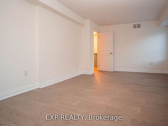 5th image of 445 Ontario St S #105